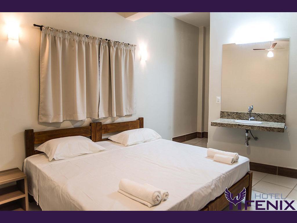 Hotel Fenix Assis Room photo